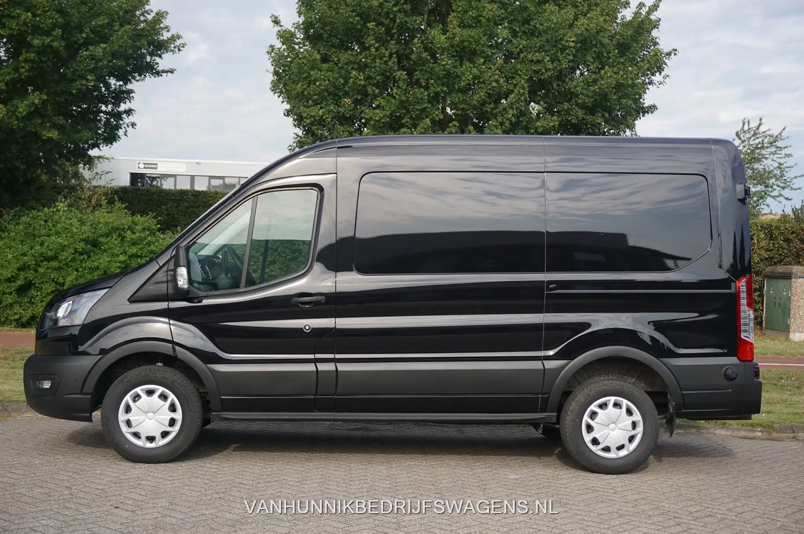 Ford Transit 350M 130PK L2H2 BPM VRIJ!! Clima, 12" Sync 4 met N Nero - 2