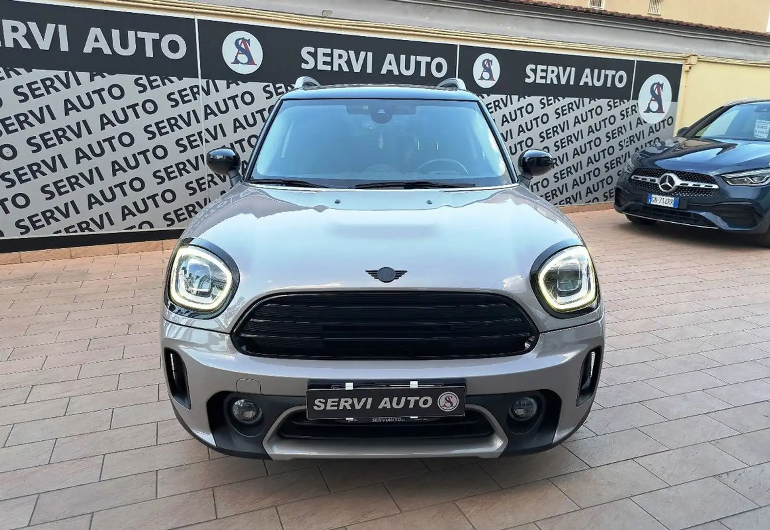MINI Cooper D Countryman 2.0 Cooper D Countryman Aut. Gris - 2
