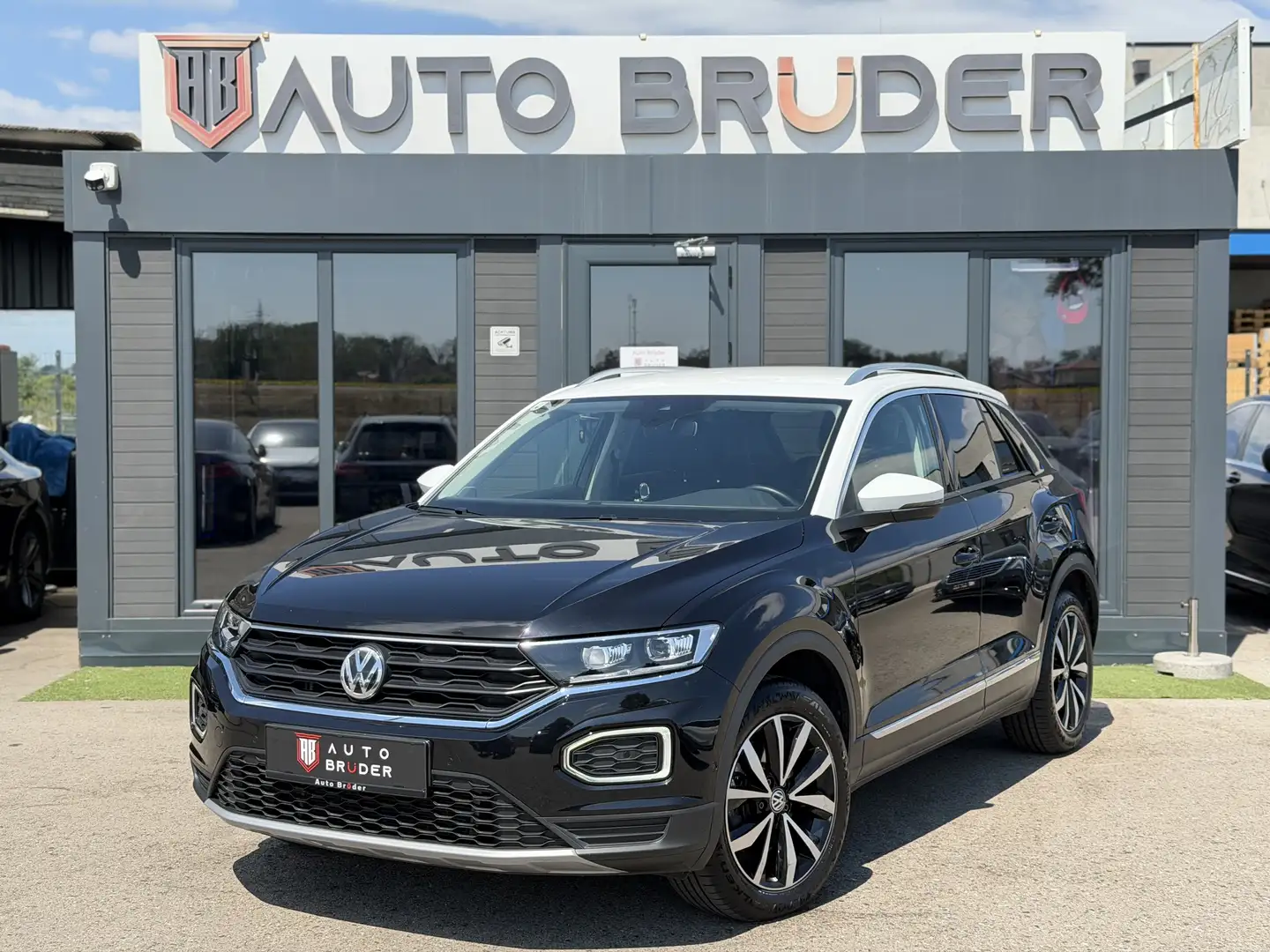 Volkswagen T-Roc Style 4Motion DSG, Virtual Schwarz - 1