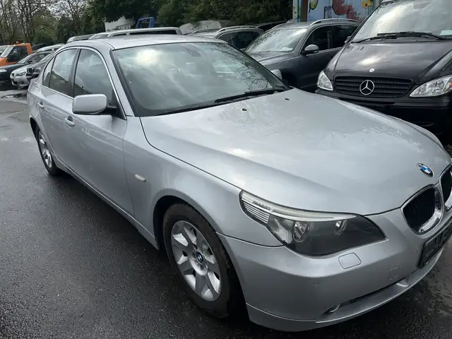 BMW 530 D AUTOMATIK LEDER ALU KLIMA NAVI LIMO.