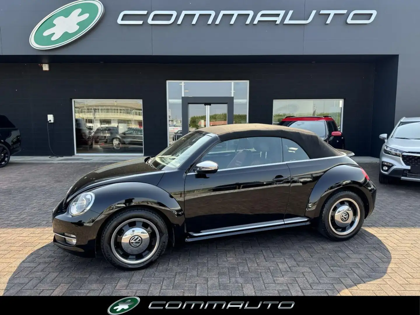 Volkswagen Maggiolino Cabrio 2.0 TDI DSG Sport Nero - 1