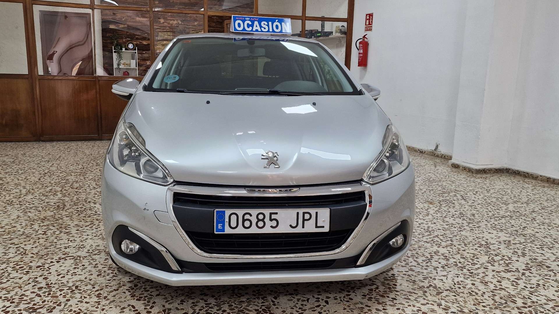 Peugeot 208 XAD 1.4HDI - foto 1