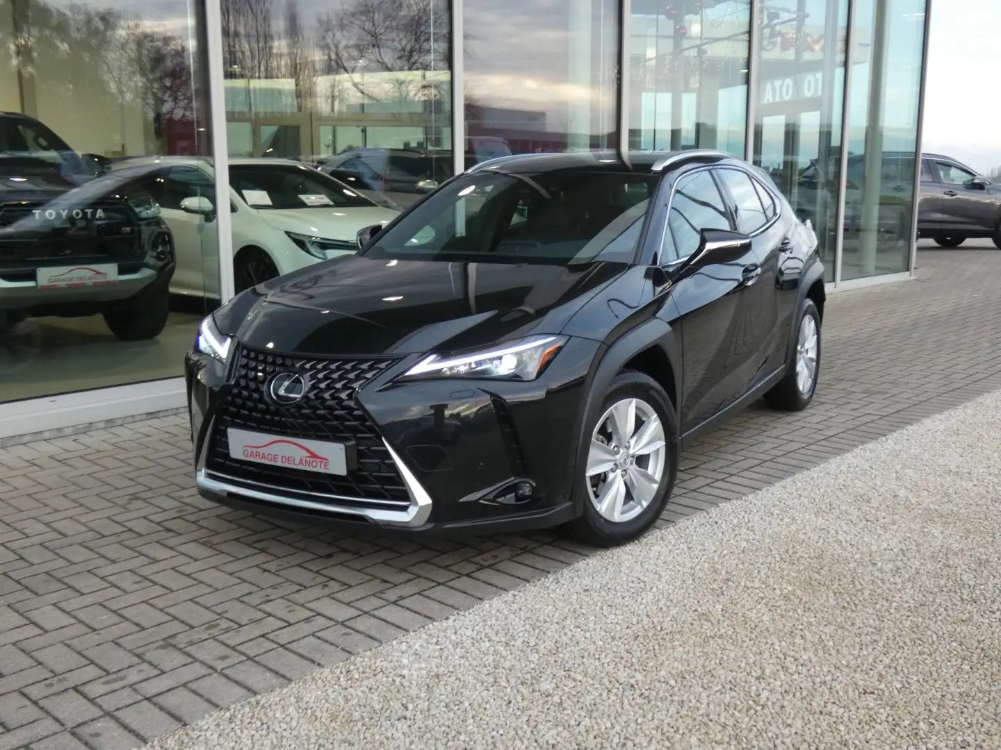 lexus ux