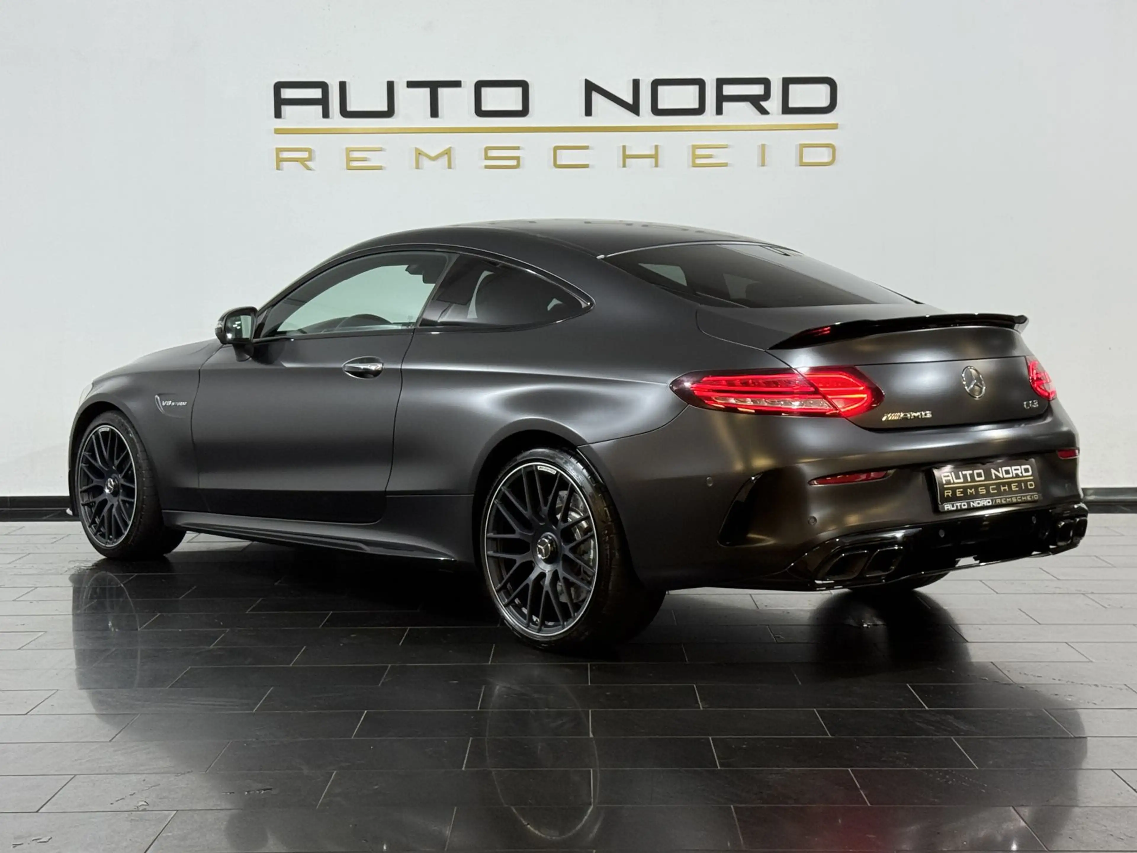 Mercedes-Benz C 63 AMG Coupé*AERO*MATT*Sport.AGA*HeadUP*Carbon — photo 10