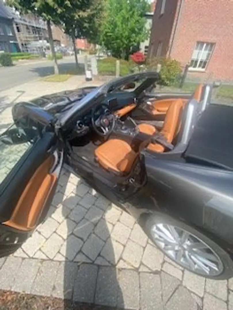 Fiat 124 Spider 124 Spider 1.4 MultiAir Turbo Lusso Marrón - 1