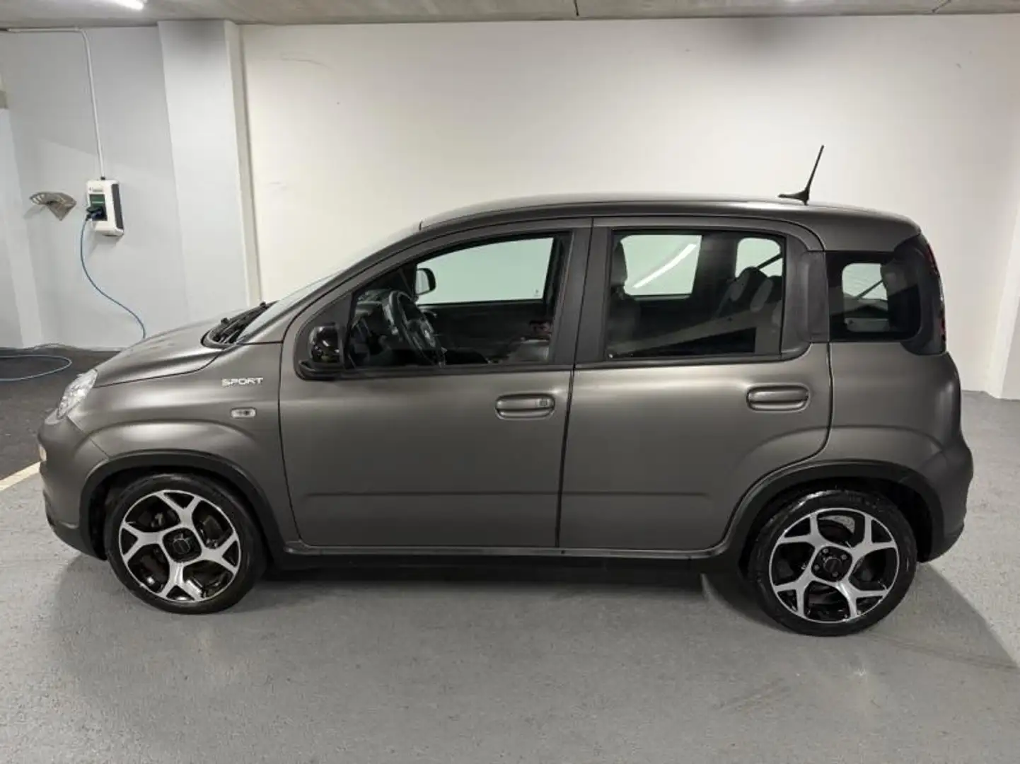 Fiat Panda 1.0 70ch BSG S\u0026S Sport - 2