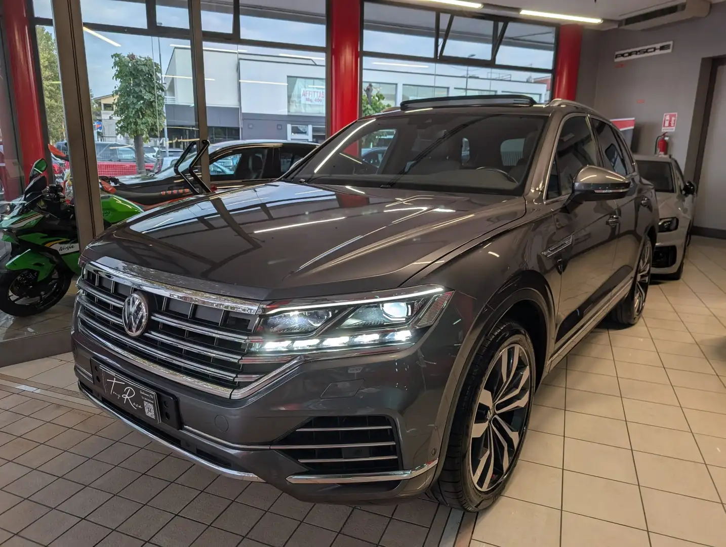Volkswagen Touareg 3.0 V6 tdi Advanced R-Line Exterior Pack 286cv tip - 2