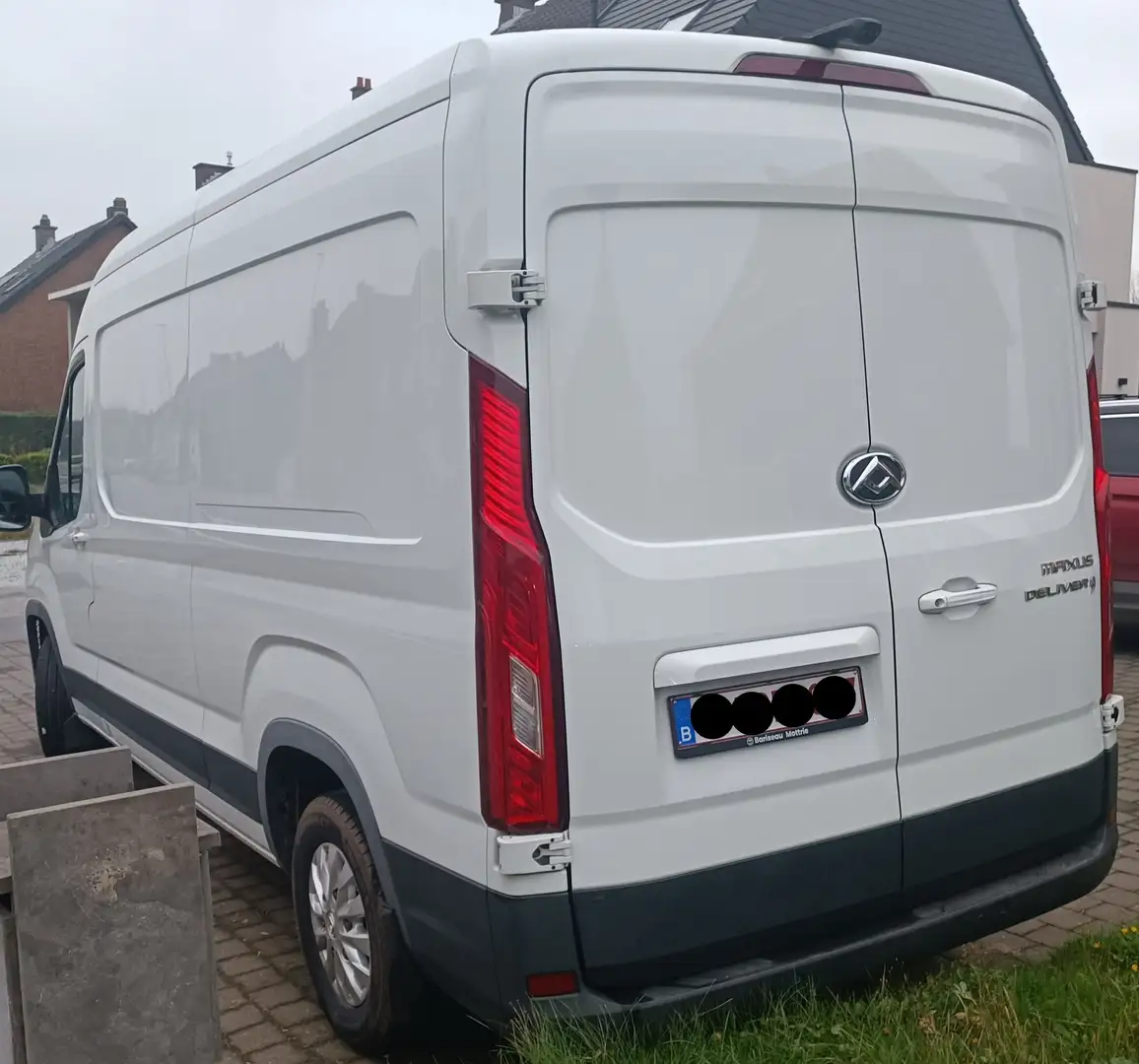Maxus Deliver 9 Bílá - 2