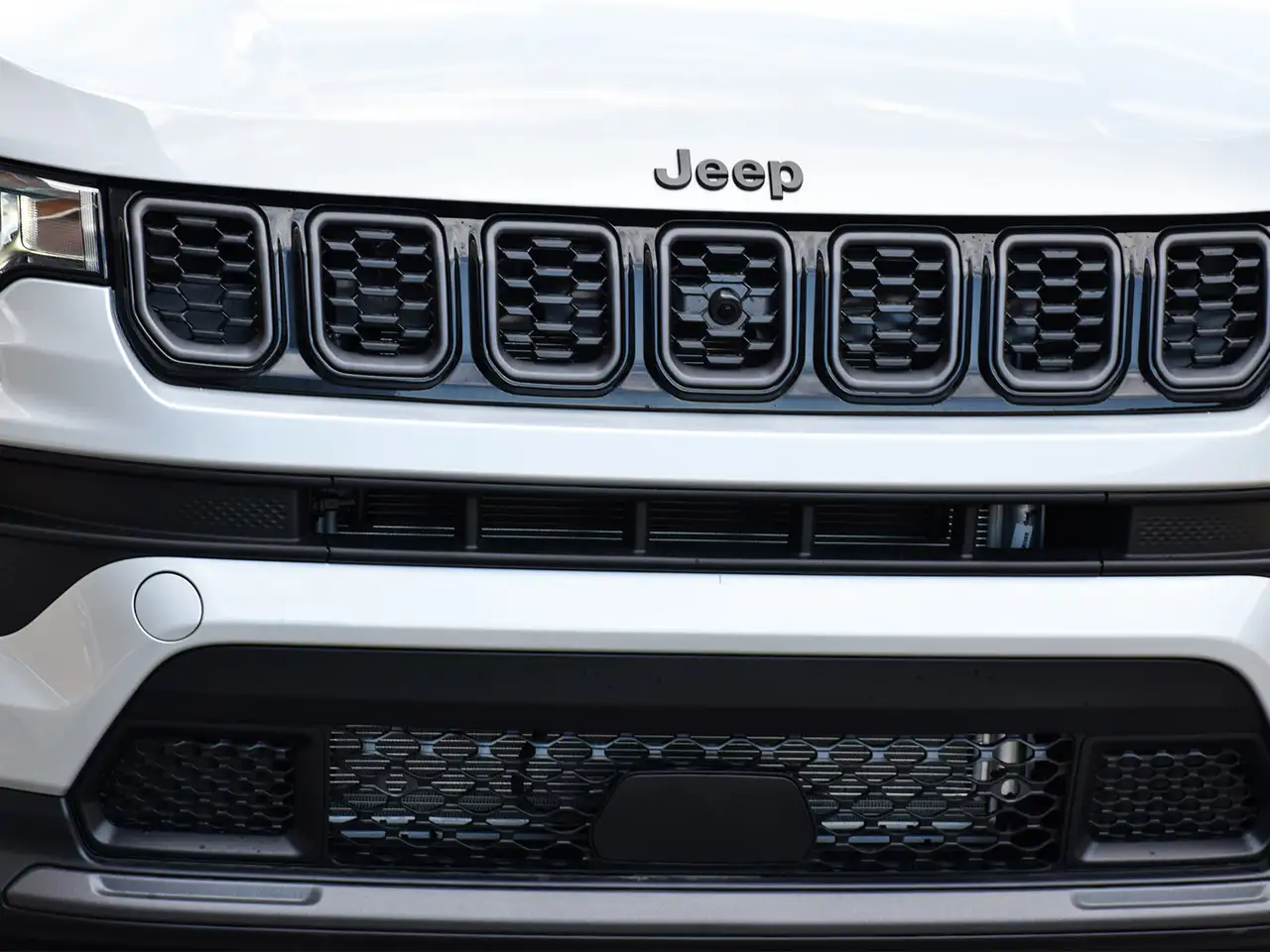 Jeep Compass снимка Jeep Compass