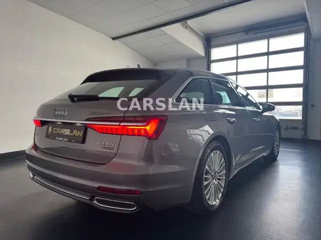 Audi A6 view 14