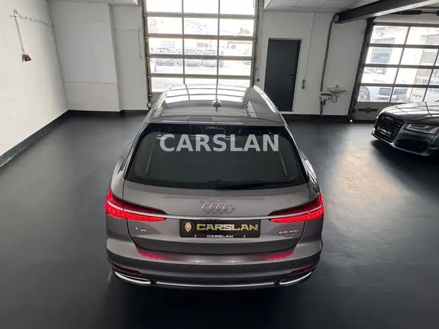 Audi A6 view 13