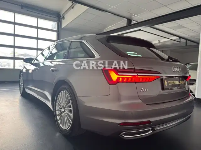Audi A6 view 12