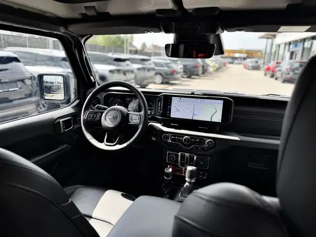 Jeep Wrangler view 10