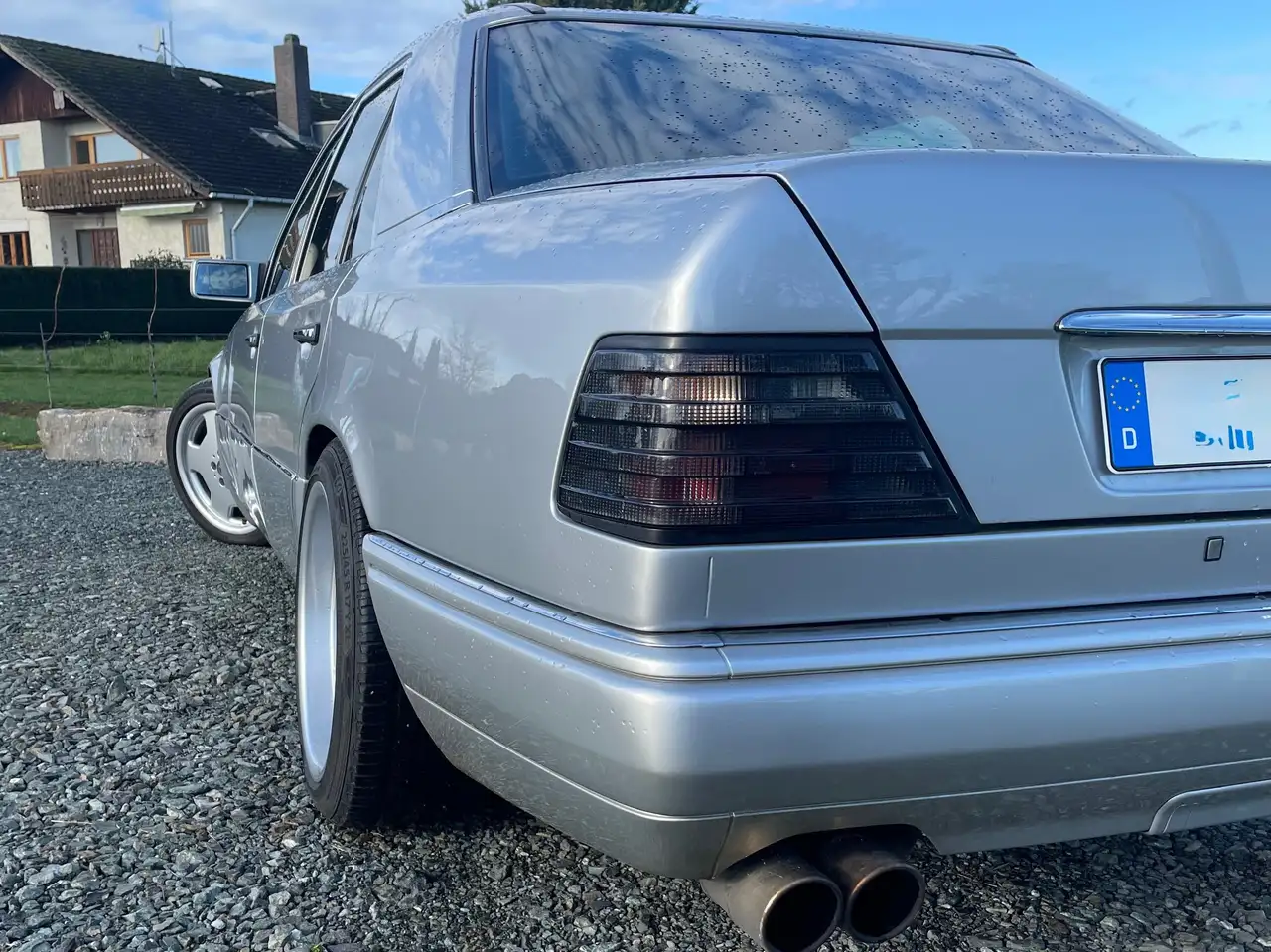 Mercedes-Benz E 280