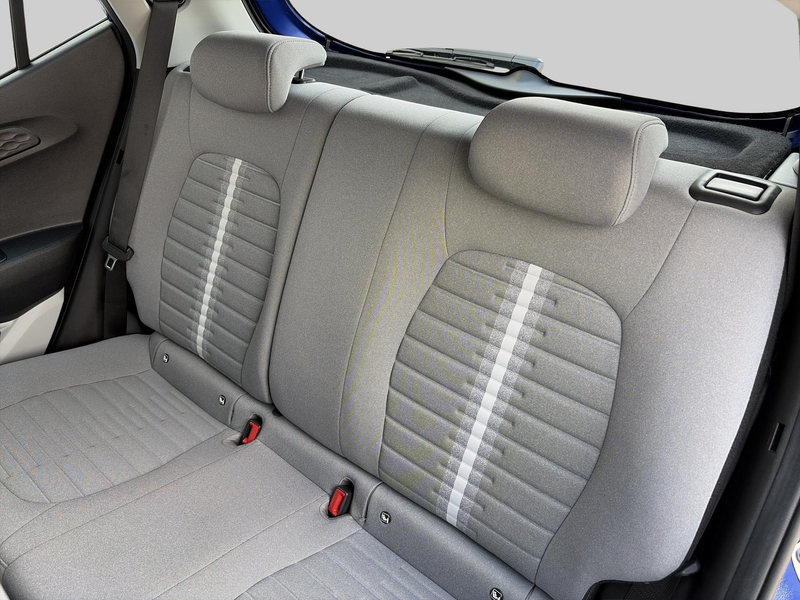 Hyundai i10 1.0 Premium | Fietsendrager haak | Achterbank in d — photo 6