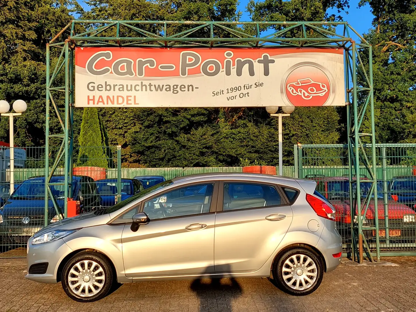Ford Fiesta Trend Silber - 1