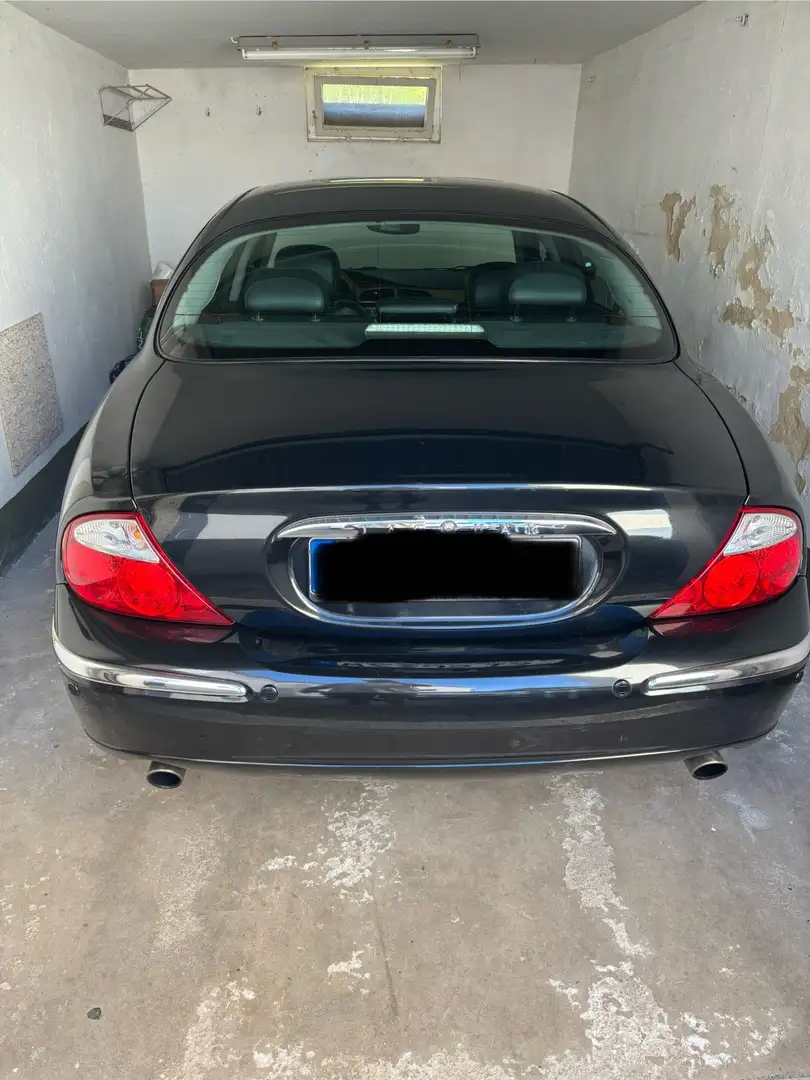 Jaguar S-Type 4.0 V8 - 1
