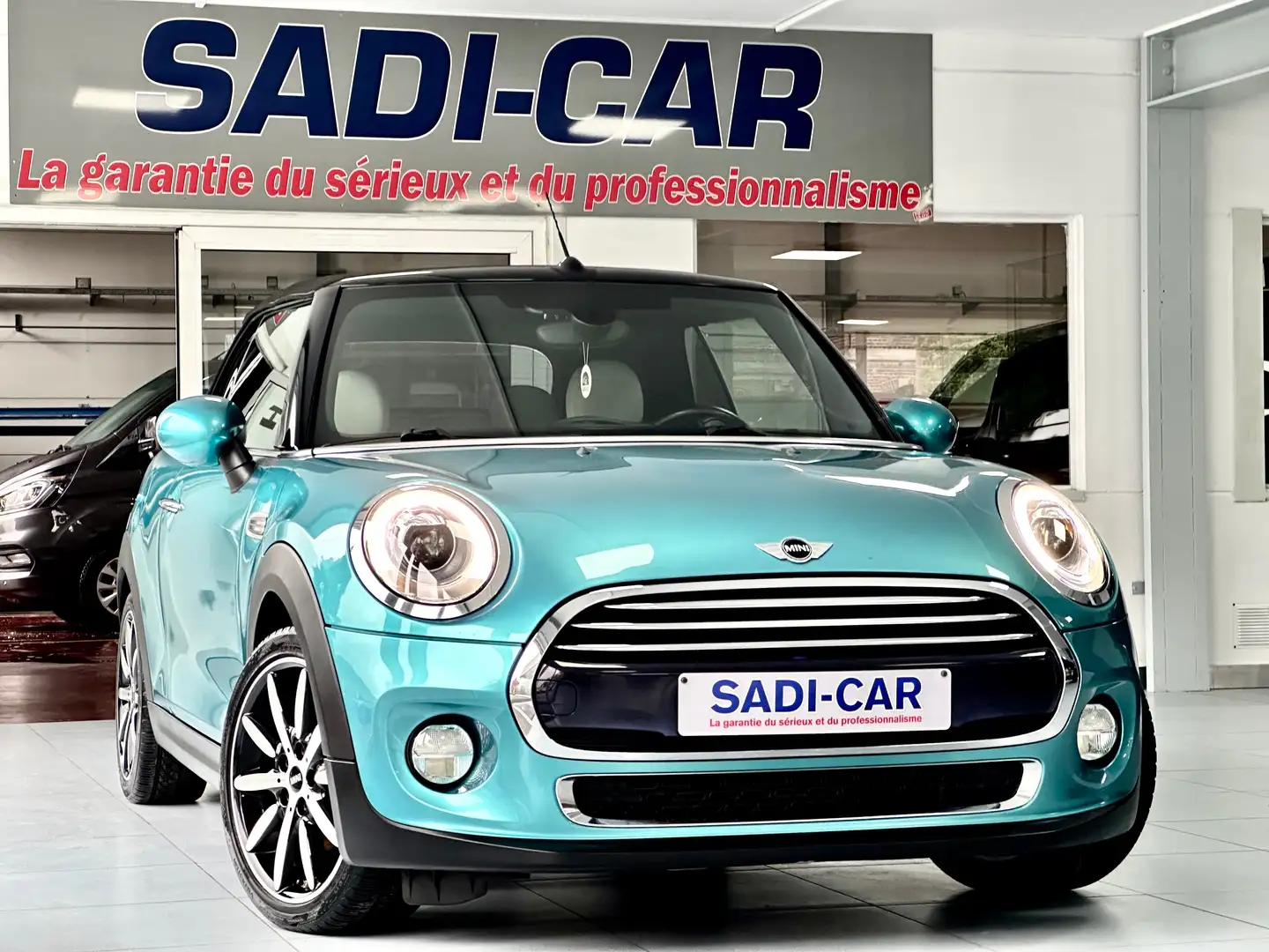 MINI Cooper D Cabrio Cabriolet 1.5 D 115cv - PACK CHILI Azul - 1