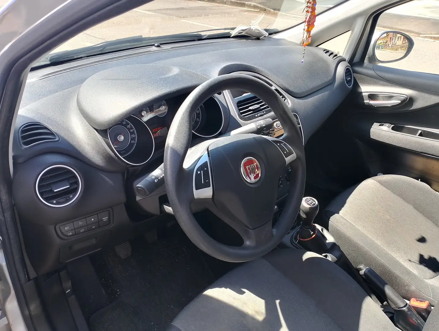 Fiat Punto Punto 5p 1.3 mjt II 16v Street (easy) s Grey - 1