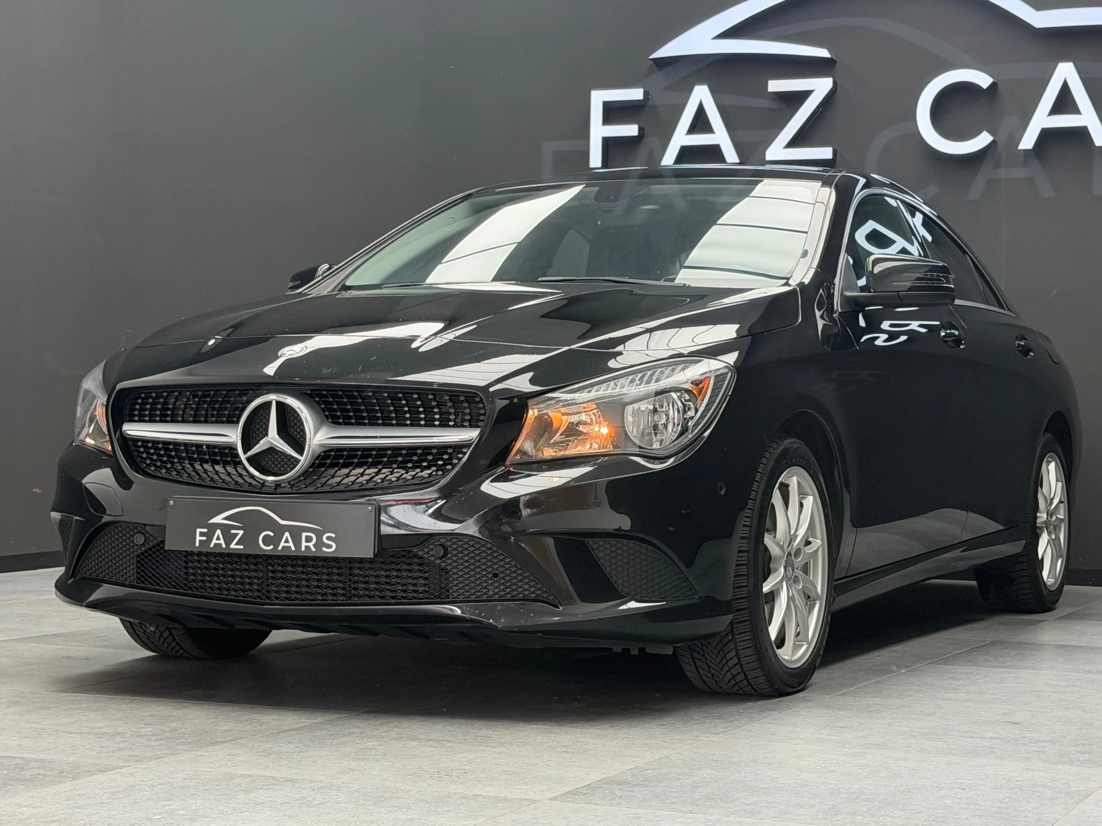 Mercedes-Benz CLA 200 200 CDI * BOITE AUTO + GPS + GARANTIE * — photo 2