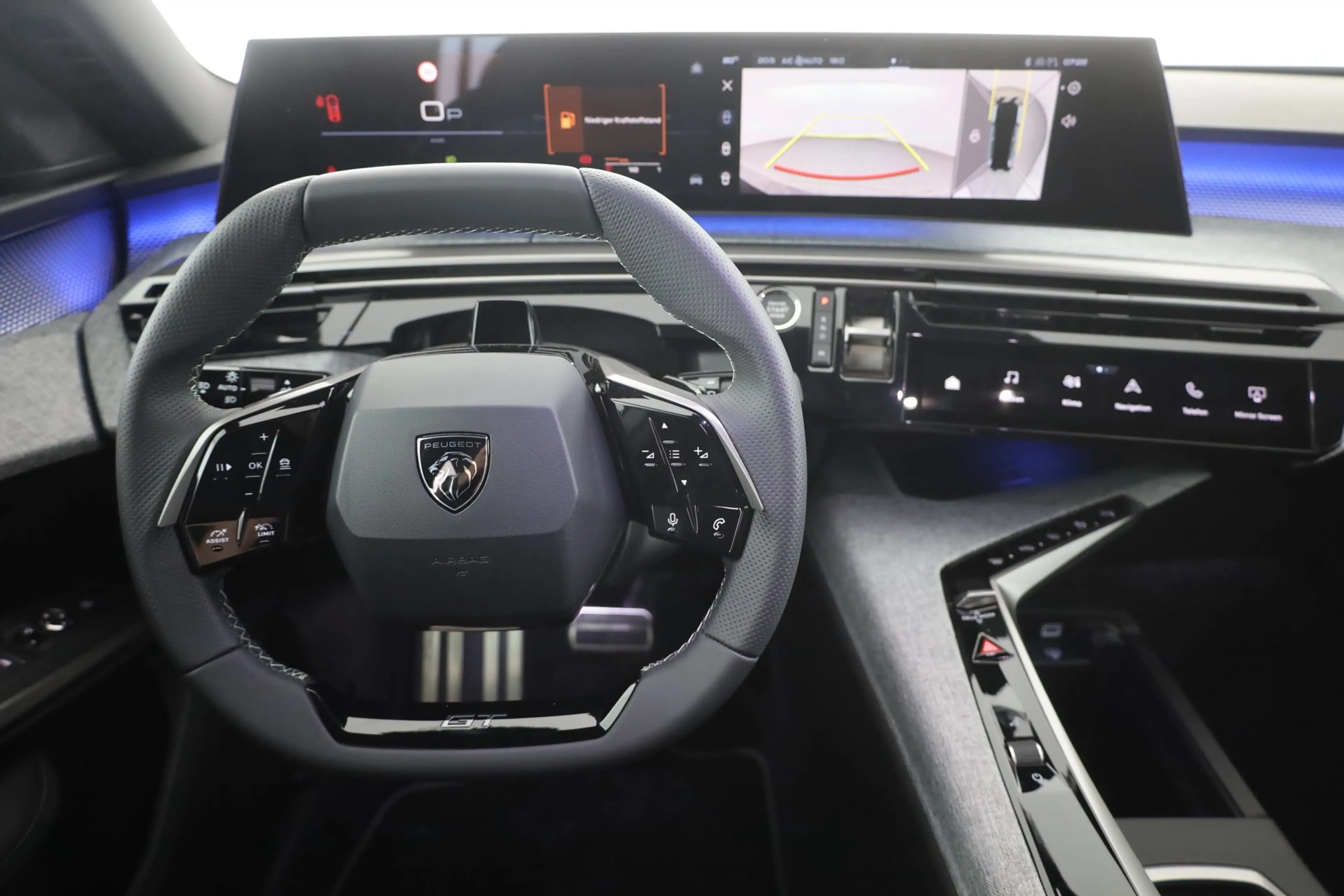 Peugeot 5008 GT 1.2 Hybrid Aut. LED ACC Navi 360° — photo 10