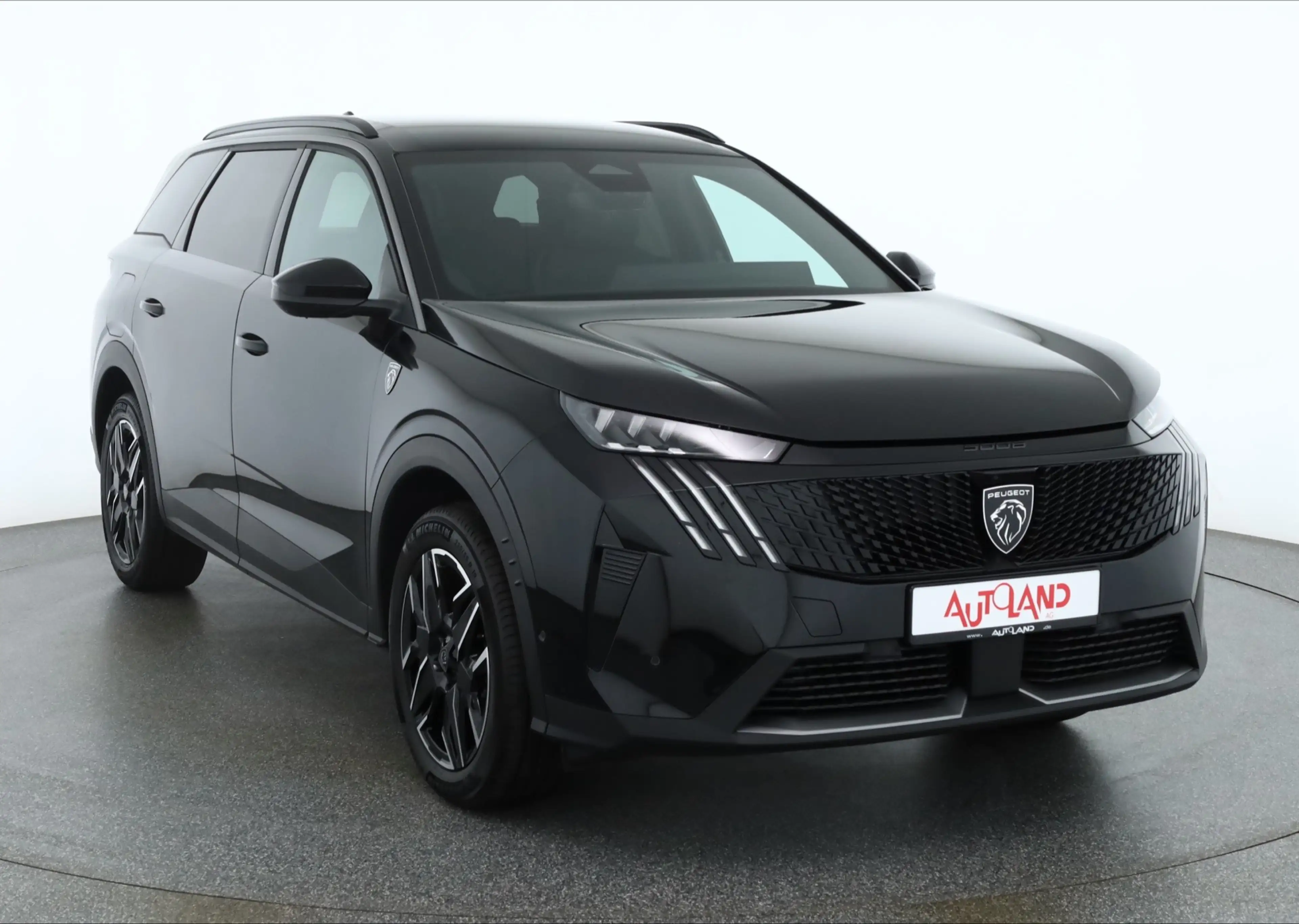Peugeot 5008 GT 1.2 Hybrid Aut. LED ACC Navi 360° — photo 7