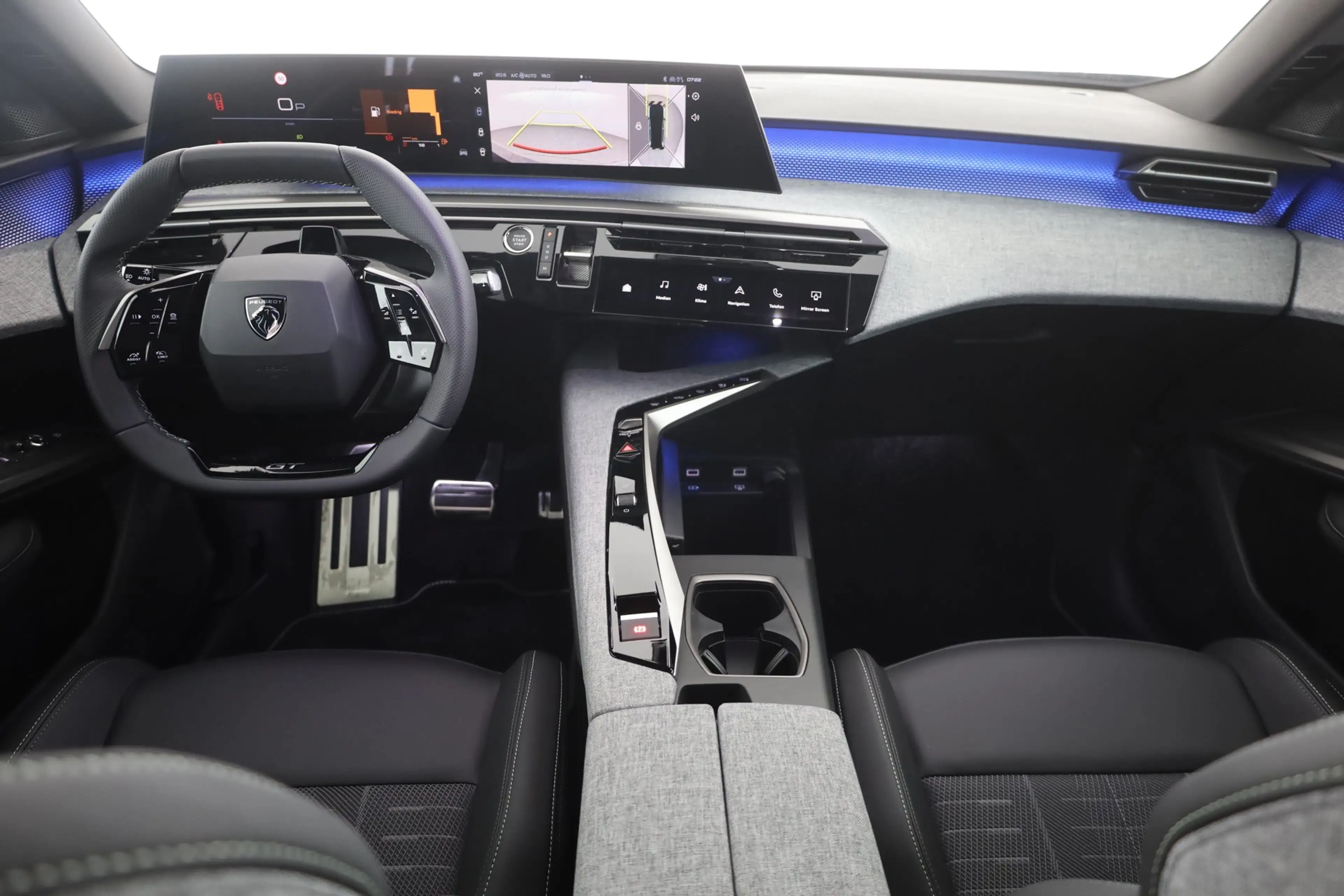 Peugeot 5008 GT 1.2 Hybrid Aut. LED ACC Navi 360° — photo 9