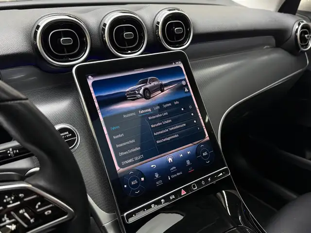 Mercedes-Benz GLC view 15