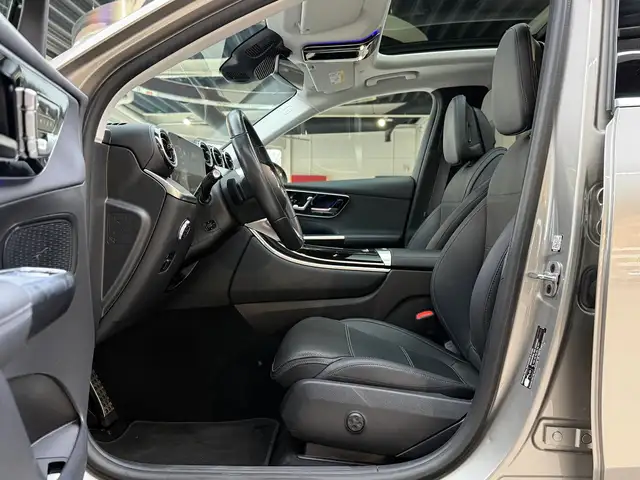 Mercedes-Benz GLC view 10