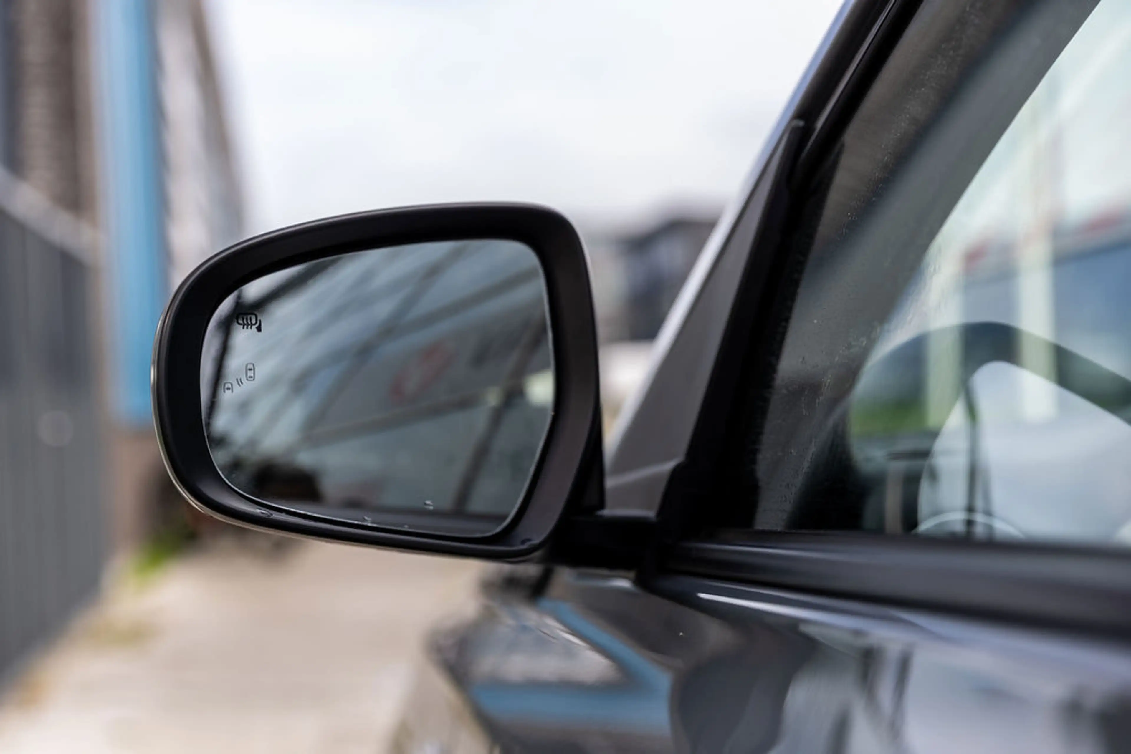 Suzuki Vitara 1.5 Hybrid Privilege Style — photo 32