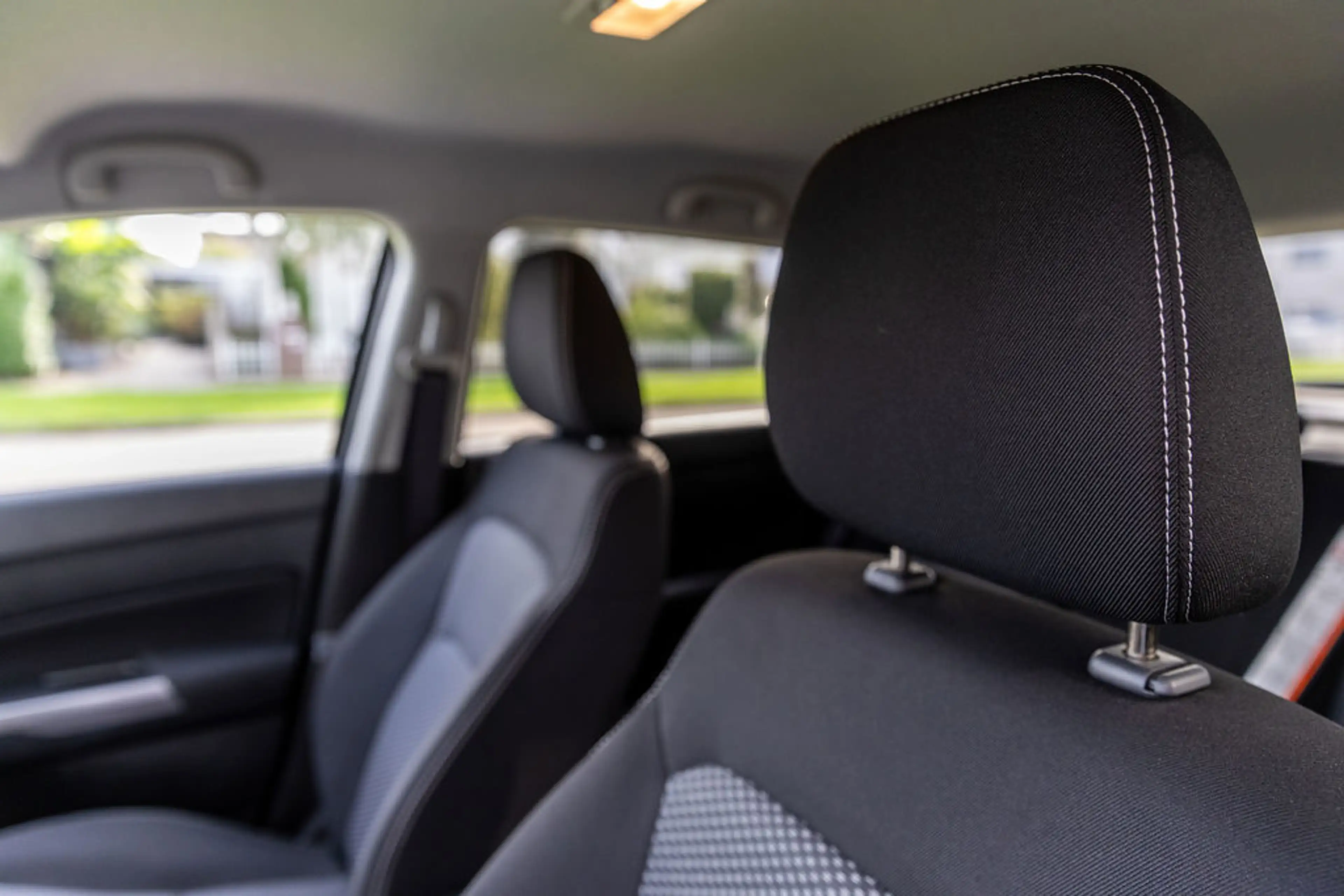 Suzuki Vitara 1.5 Hybrid Privilege Style — photo 31