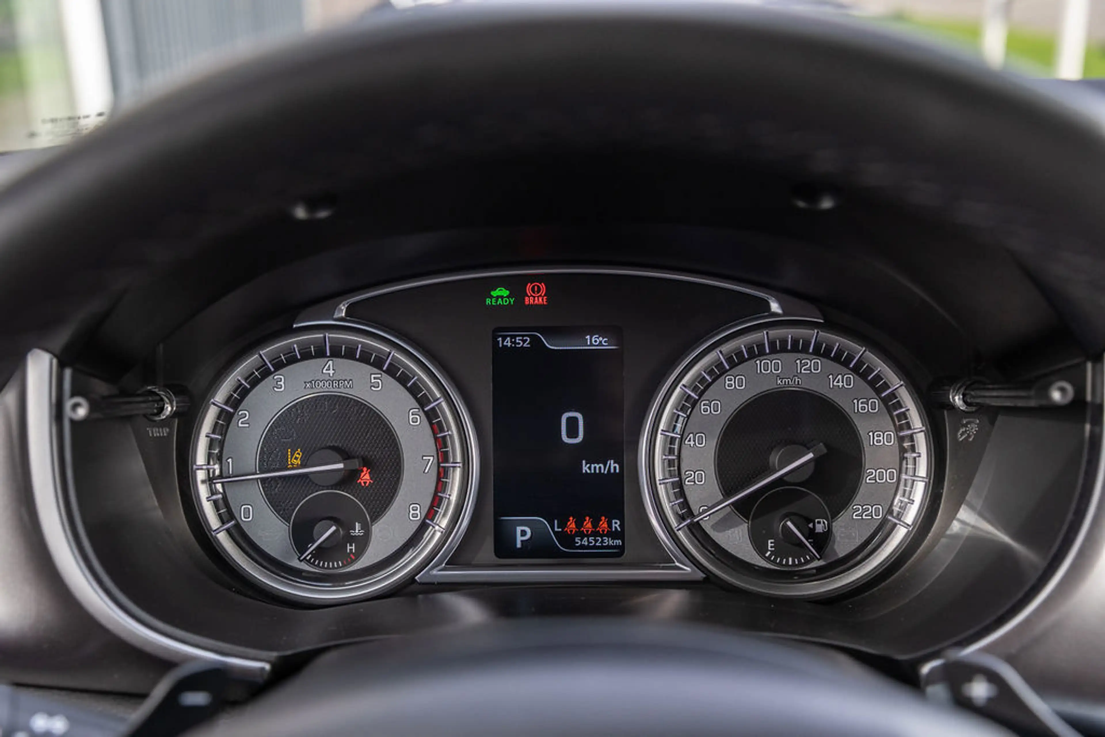 Suzuki Vitara 1.5 Hybrid Privilege Style — photo 7