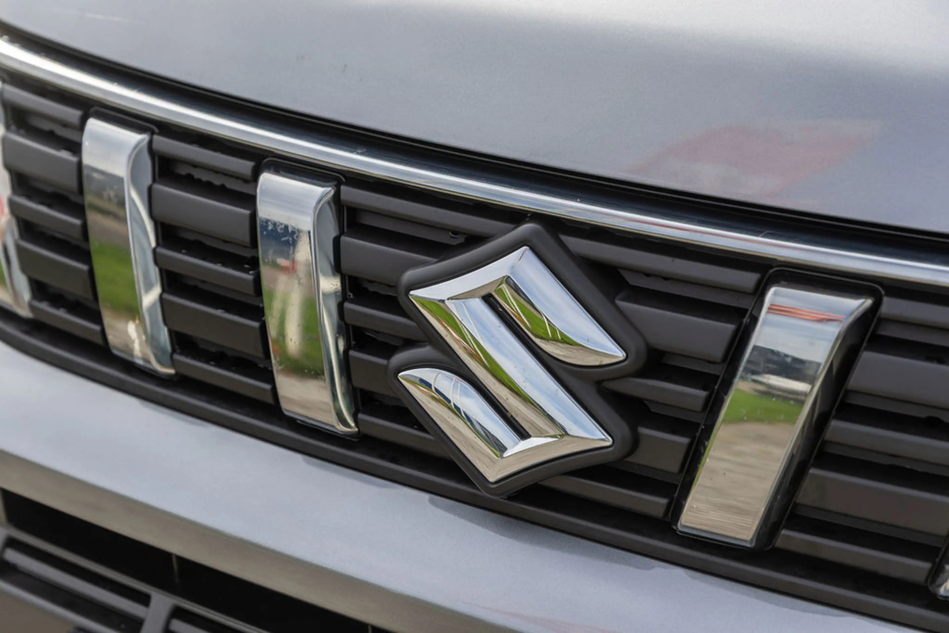 Suzuki Vitara 1.5 Hybrid Privilege Style — photo 46