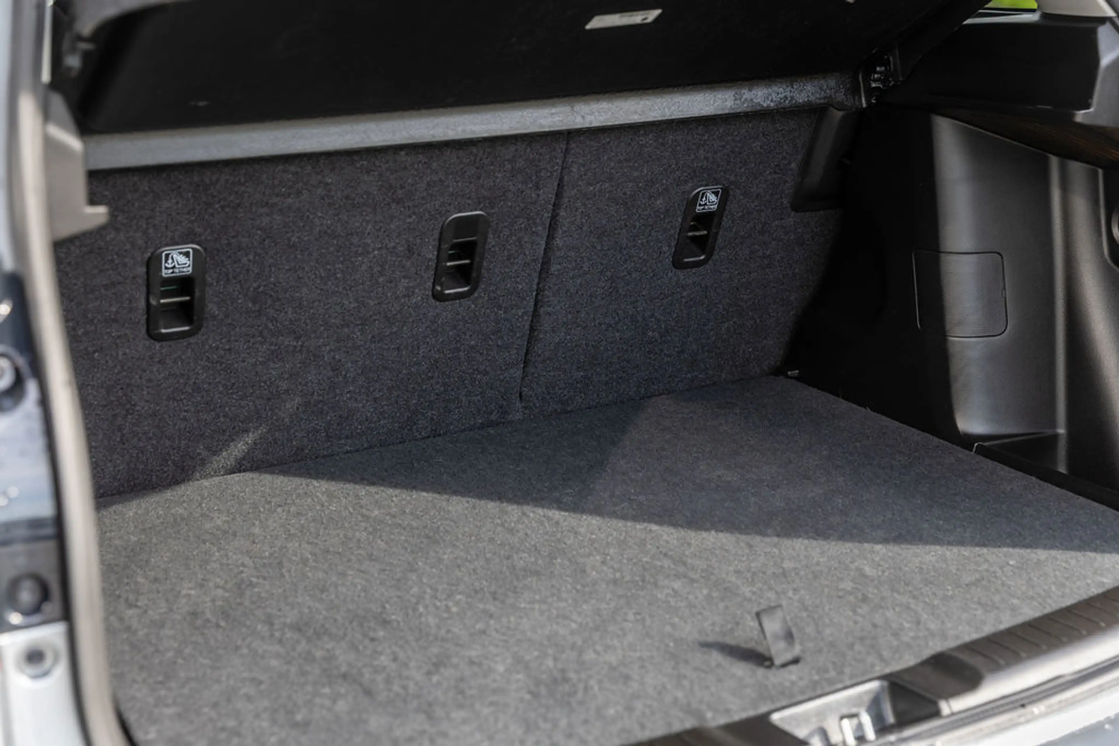 Suzuki Vitara 1.5 Hybrid Privilege Style — photo 41