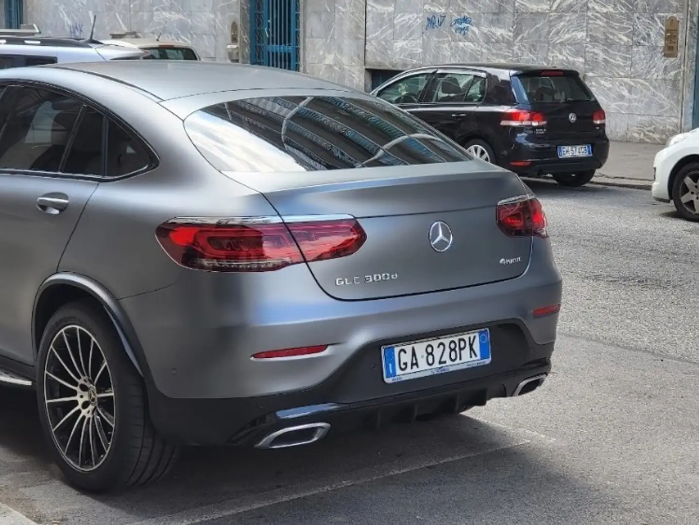 Mercedes-Benz GLC 300 d Business 4matic auto - 1