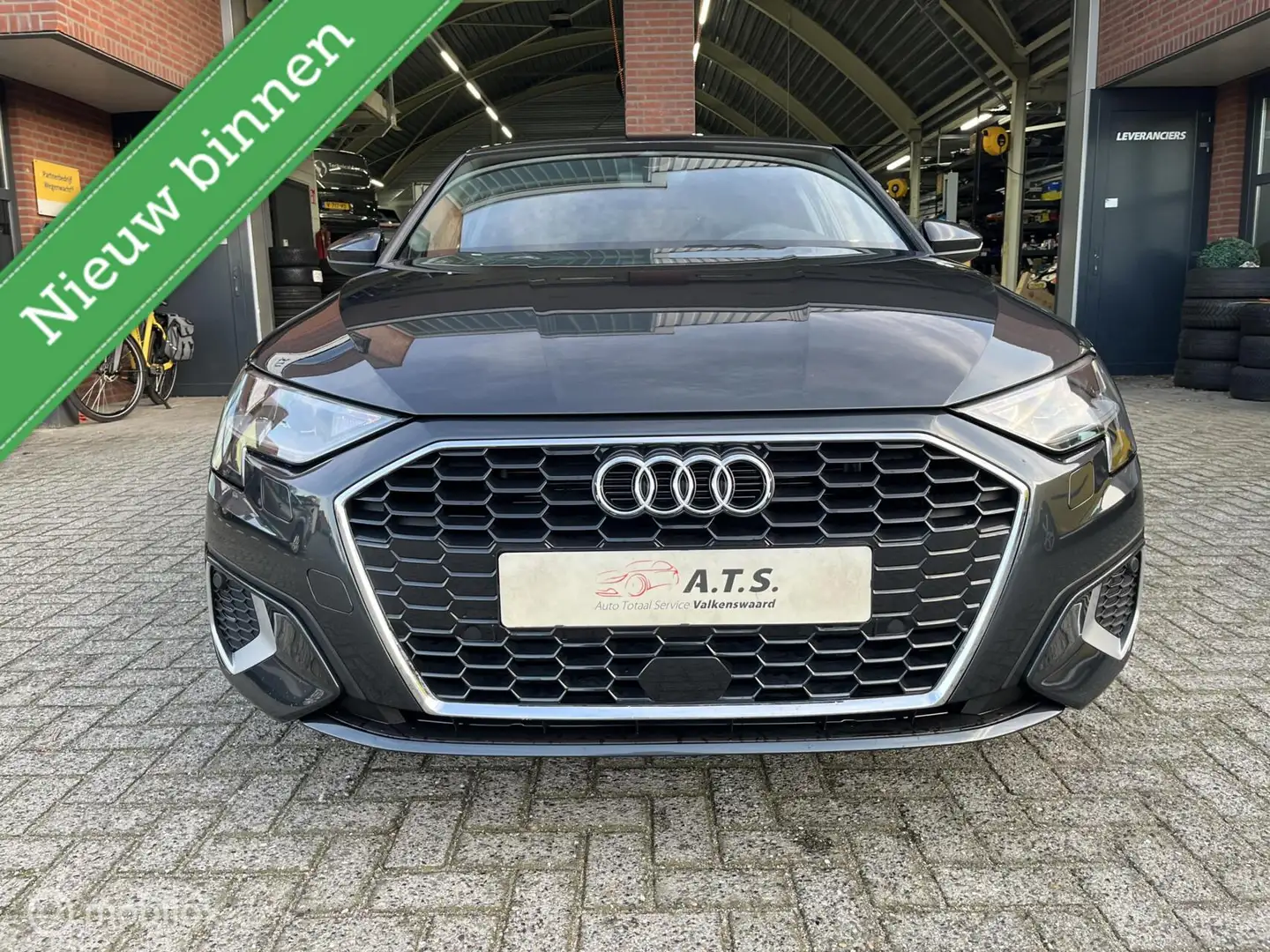 Audi A3 Sportback 30 TFSI Advanced edition LED*CARPLAY*ACC Gris - 2
