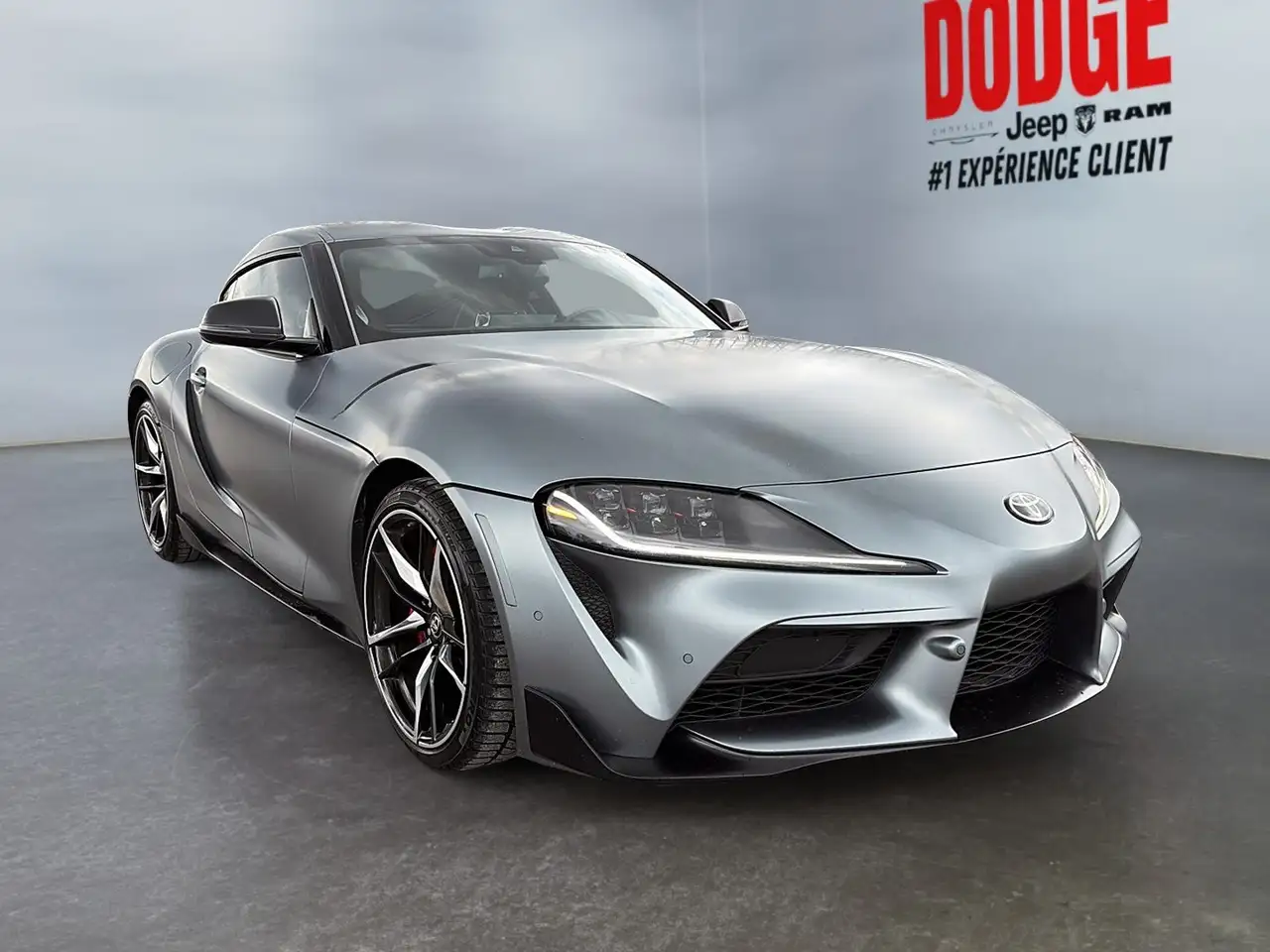 Toyota GR Supra снимка Toyota GR Supra