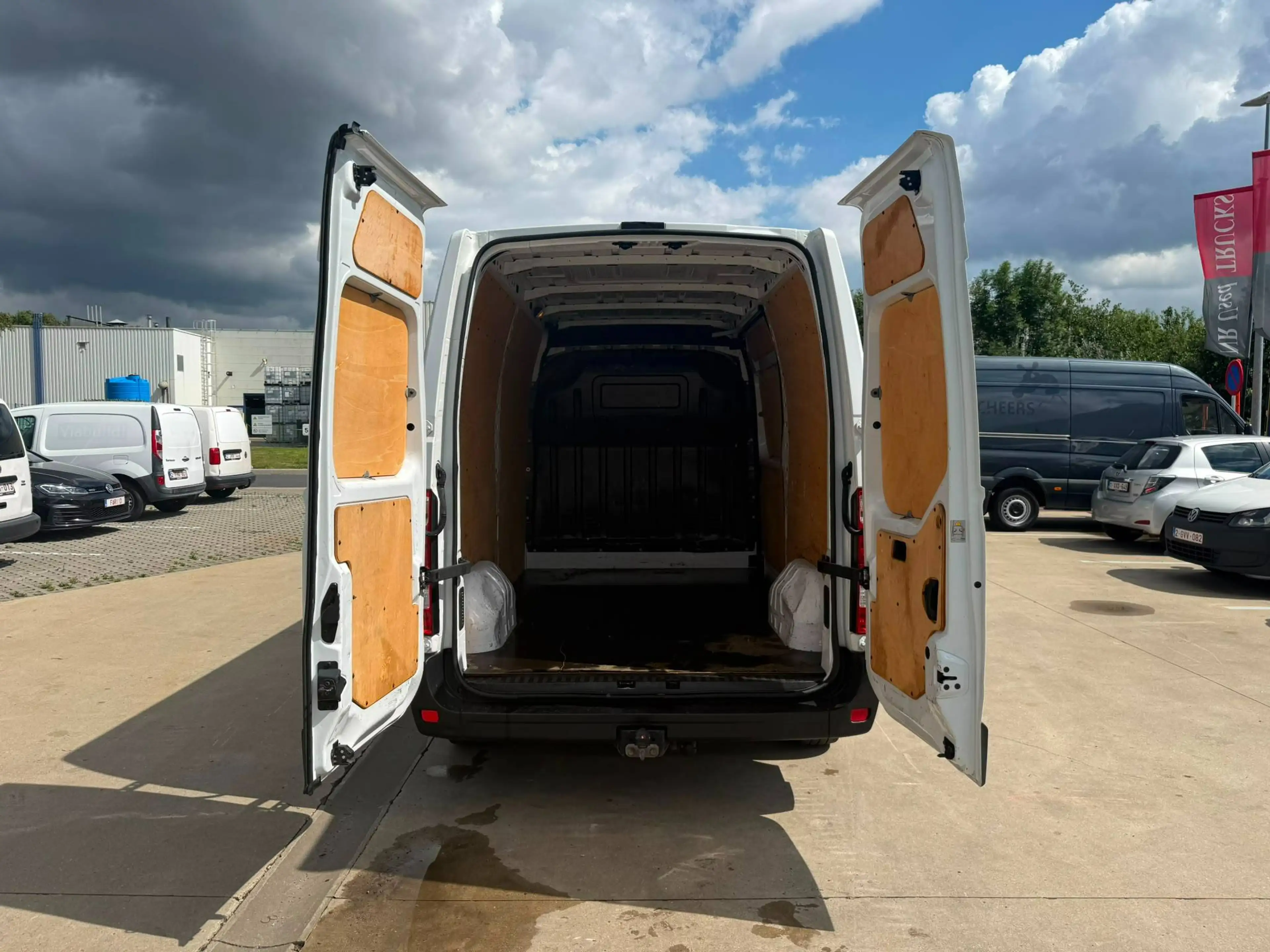 Nissan NV400 (Stock ID 87318) — photo 10