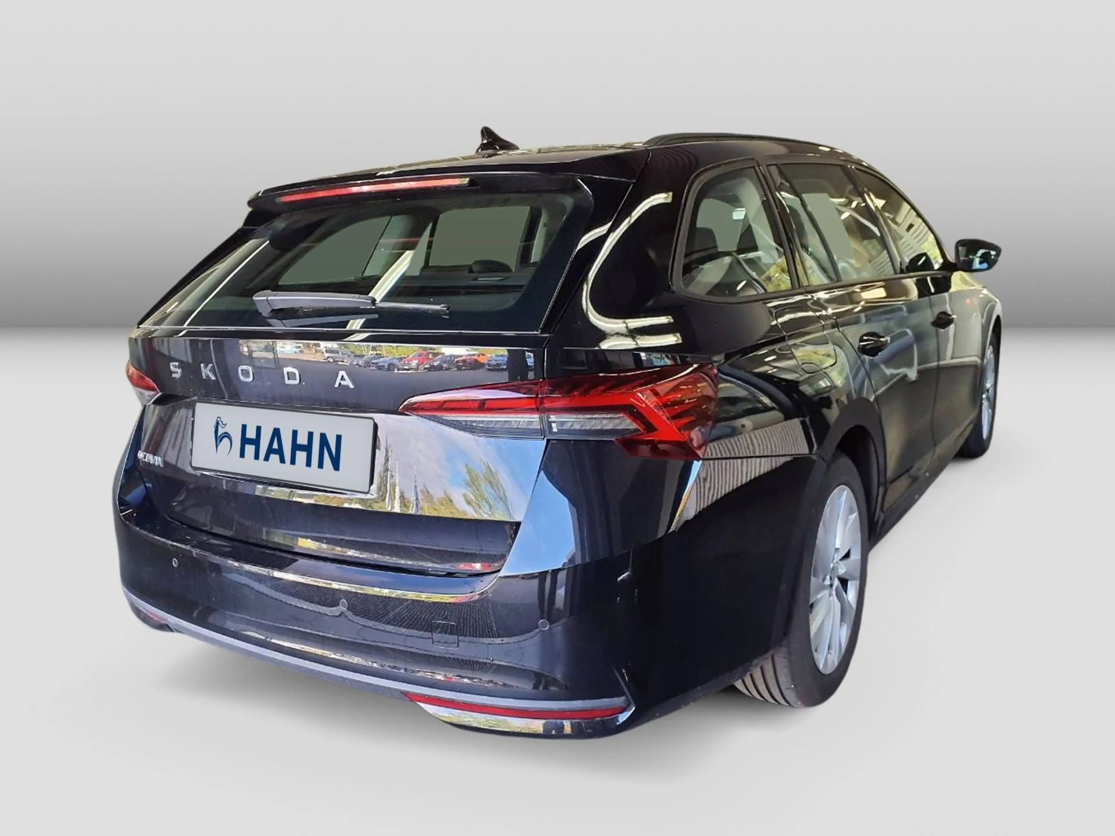 Skoda Octavia Combi 1.5TSImHEV DSG Selection Nav eHeck — photo 4