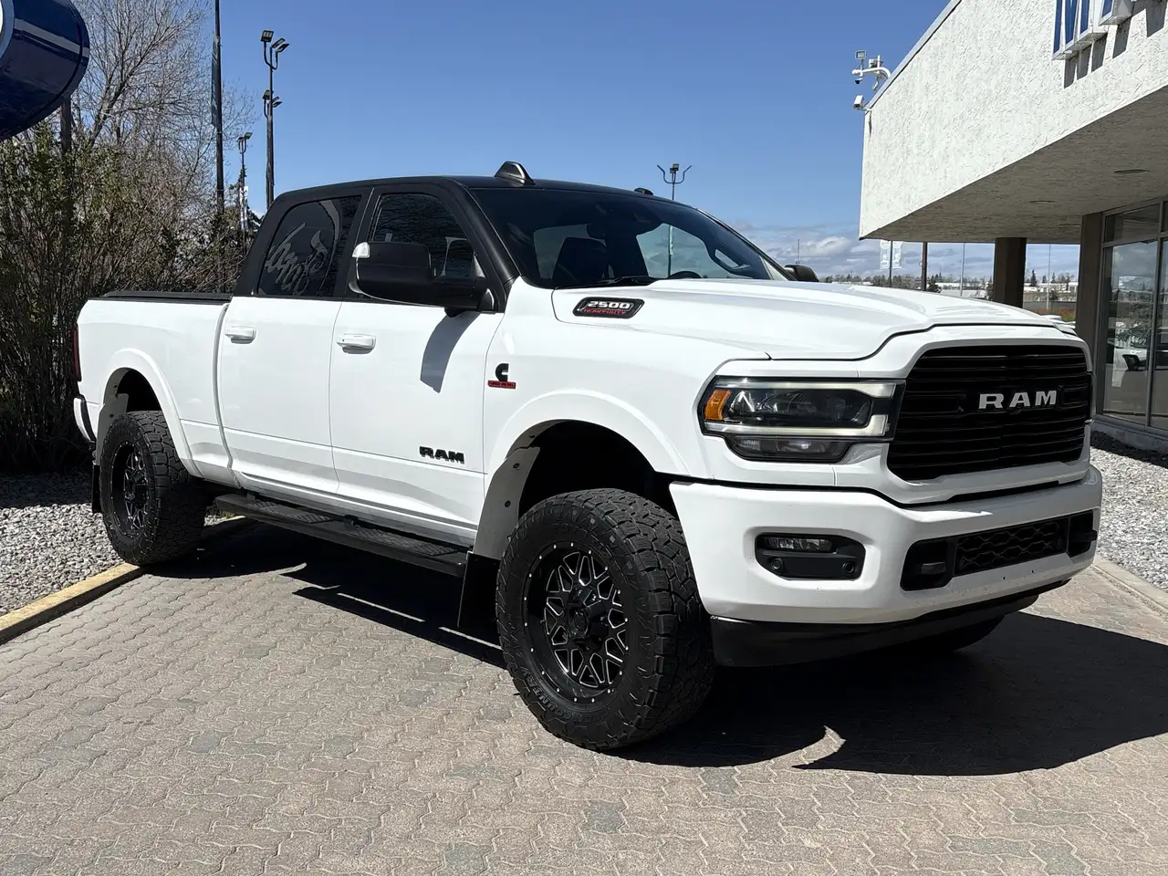 RAM 2500 снимка RAM 2500
