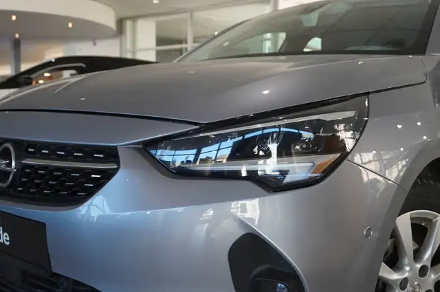 Opel Corsa view 5