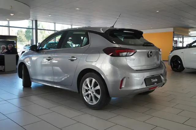 Opel Corsa view 9
