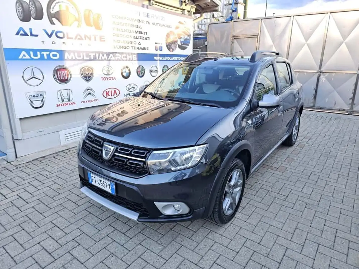 Dacia Sandero Sandero Stepway 0.9 TCe Turbo GPL 90 CV S&S Access Gris - 2