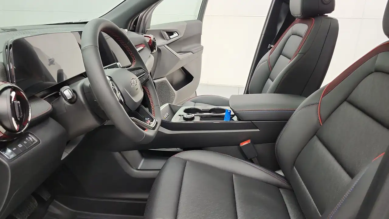 Chevrolet Equinox photo Chevrolet Equinox