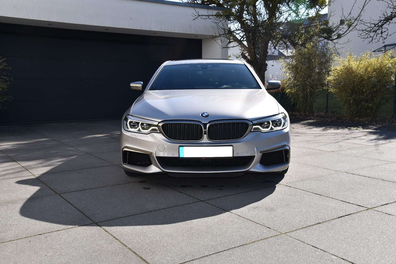 BMW Série 5 550i XDrive -  - Joinsteer - #2