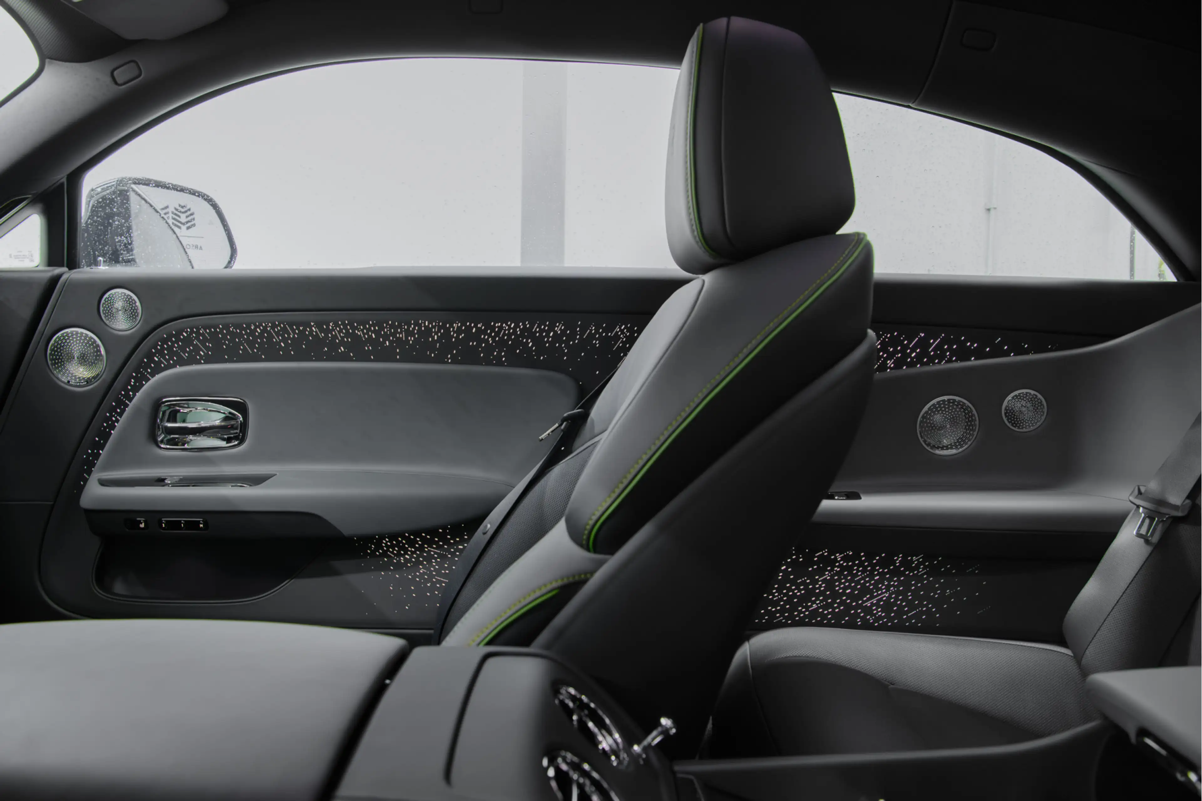 Rolls-Royce Spectre Novitec Spofec Emerald Green Vossen 24" AWD 102 kW — photo 16