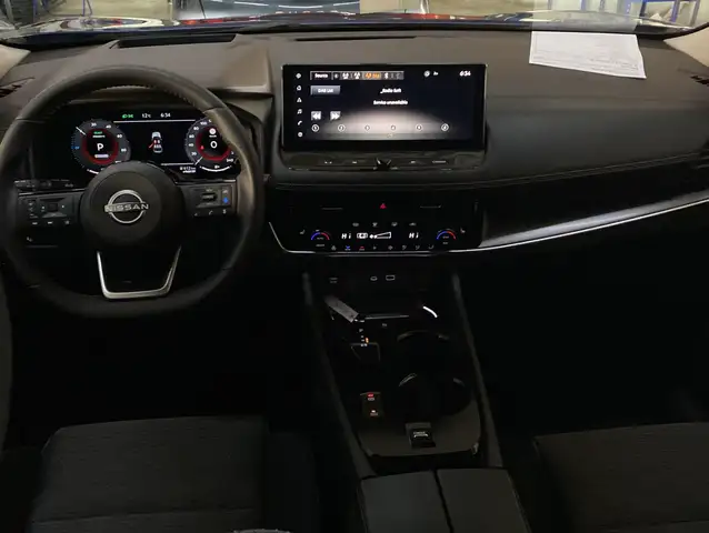 Nissan X-Trail view 7