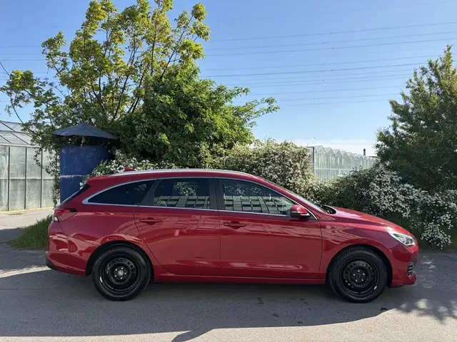 Hyundai I30 view 2