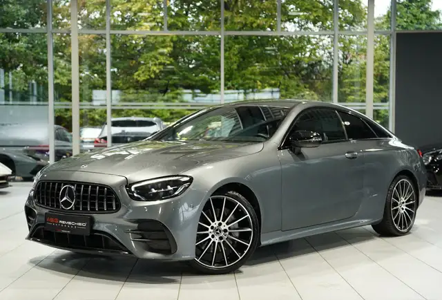 Mercedes-Benz E 220 d Coupé AMG Line 2H *20*Night*Digital*360