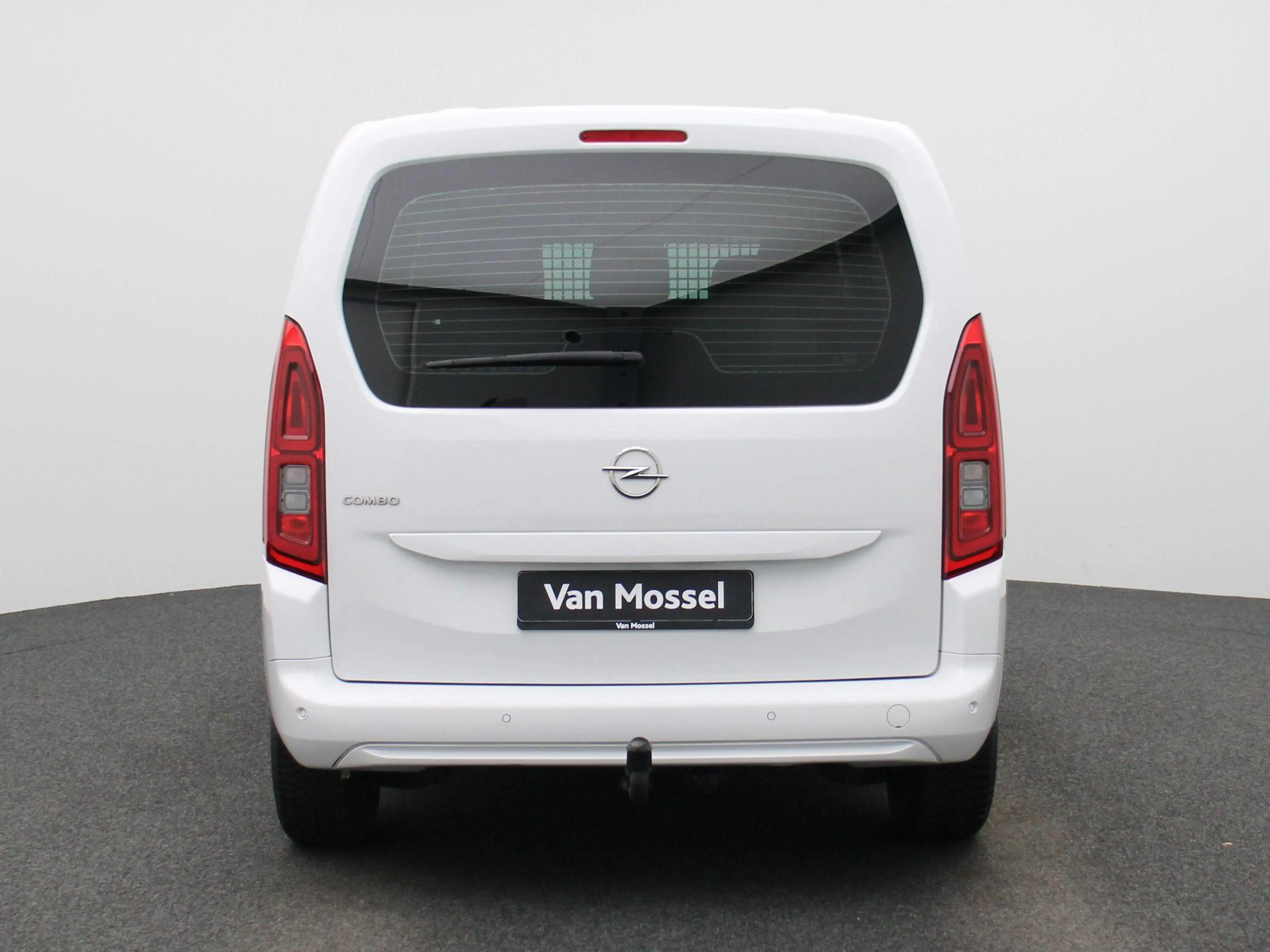 Opel Combo DC L1H1 1.5 Turbo D 100 S/S MT6 — photo 5